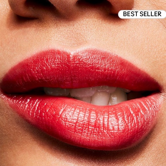 NWT MAC Lustre Lipstick in Lady Bug - Picture 3 of 9